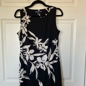 Sleeveless Back/White Floral Dress, Size 10
